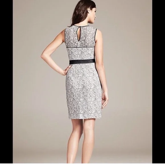 Banana republic white lace mini dress black detail sheath dress - Picture 2 of 11